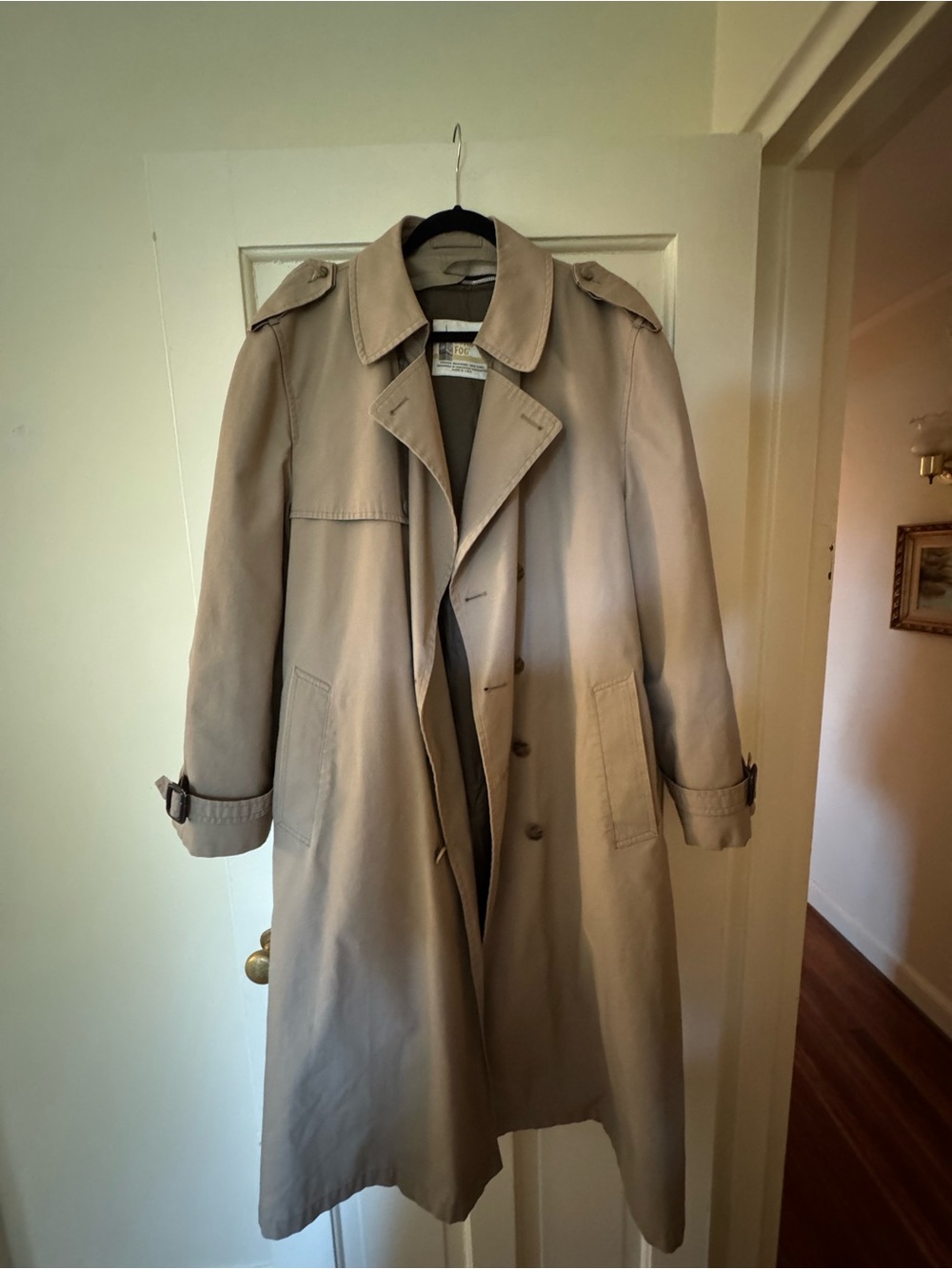Vintage London Fog Tan Trench Coat w/ removable 3M liner made in USA - 44R